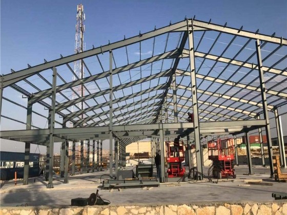 鋼結(jié)構(gòu)廠房